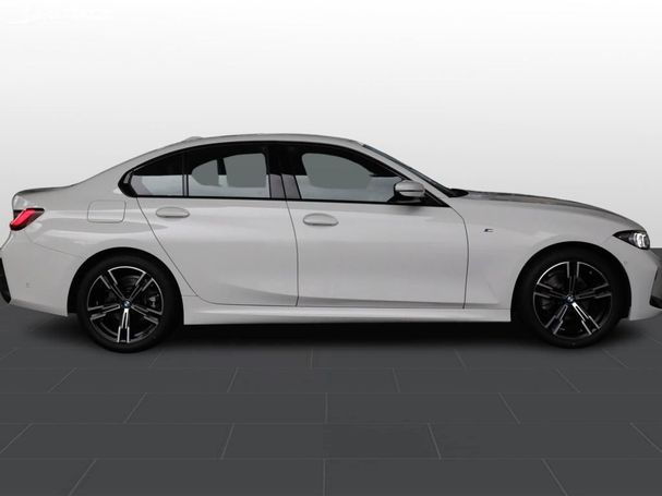 BMW 320i xDrive 135 kW image number 2