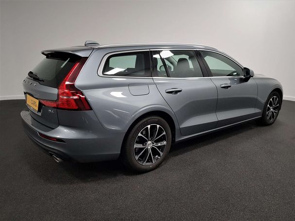 Volvo V60 B4 145 kW image number 4