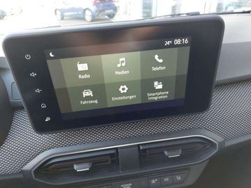 Car image 13