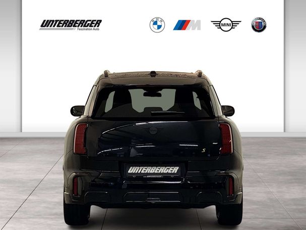 Mini Cooper SE Countryman JCW Trim ALL4 225 kW image number 5