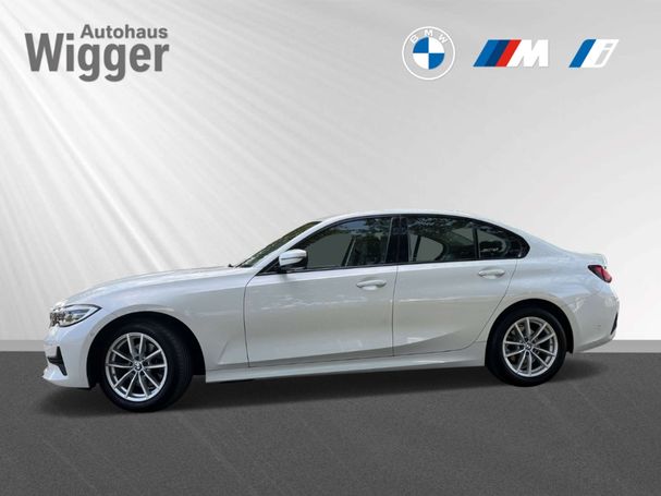 BMW 320d Sport Line 140 kW image number 3