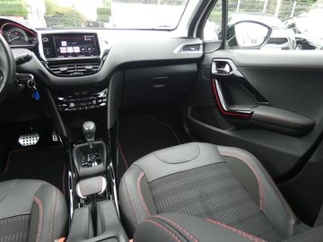 Car image 30