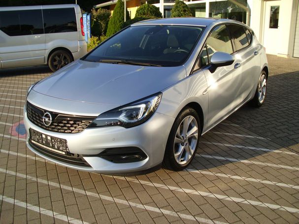 Opel Astra 107 kW image number 1