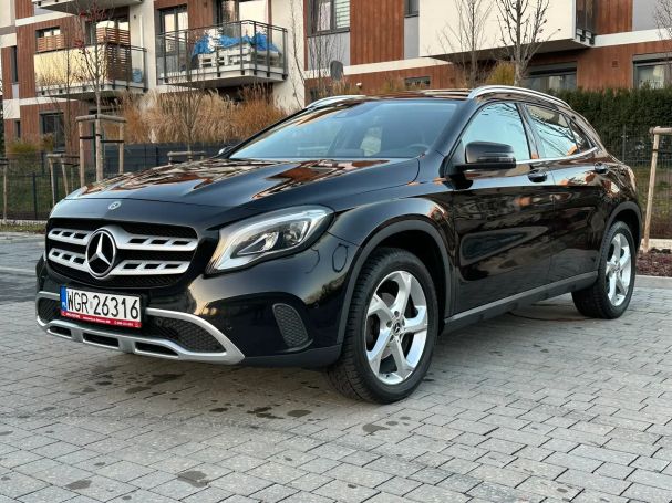 Mercedes-Benz GLA 200 7G-DCT Style 115 kW image number 1