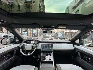 Car image 26