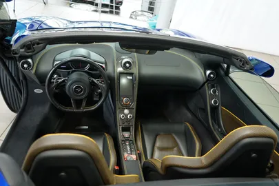 Car image 28