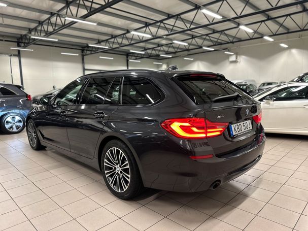 BMW 520d Touring xDrive Sport Line 140 kW image number 8