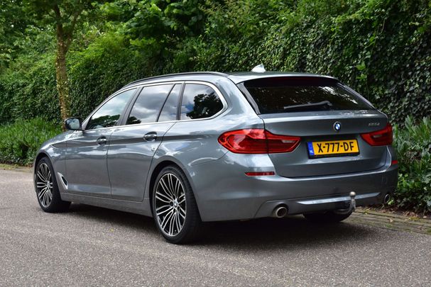 BMW 520i Touring 121 kW image number 3