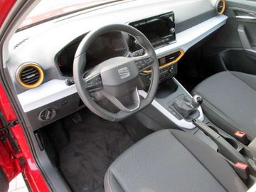 Car image 11