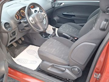 Car image 15