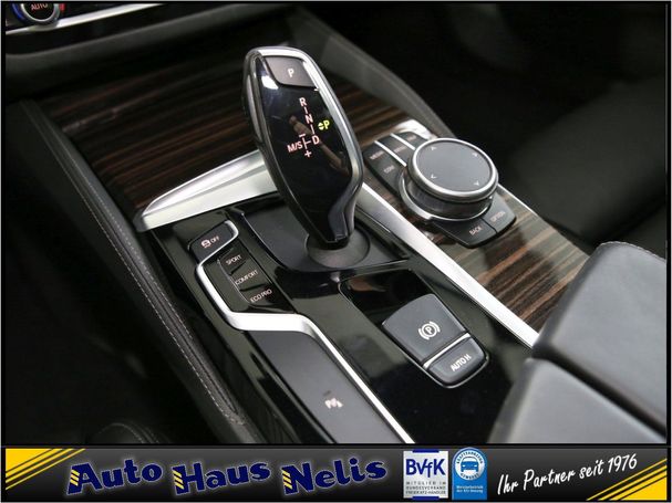 BMW 550i xDrive 339 kW image number 16