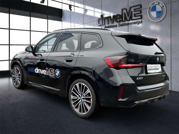 BMW iX1 eDrive20 150 kW image number 11