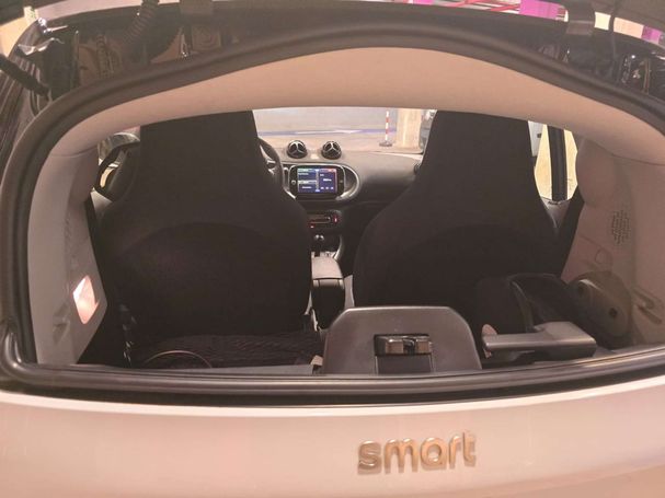 Smart ForTwo EQ 60 kW image number 8