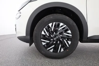 Car image 31