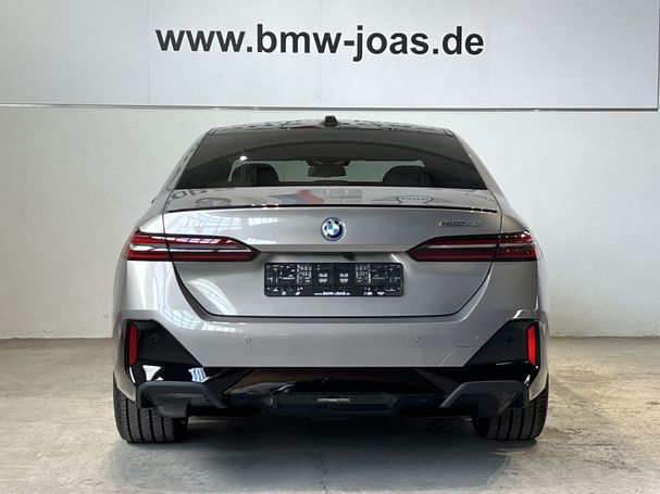 BMW i5 eDrive40 250 kW image number 12