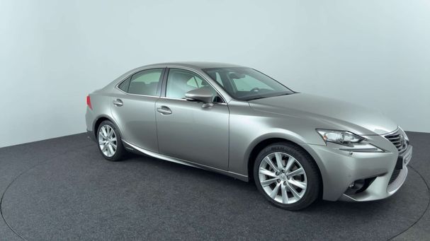 Lexus IS 300 H 164 kW image number 7