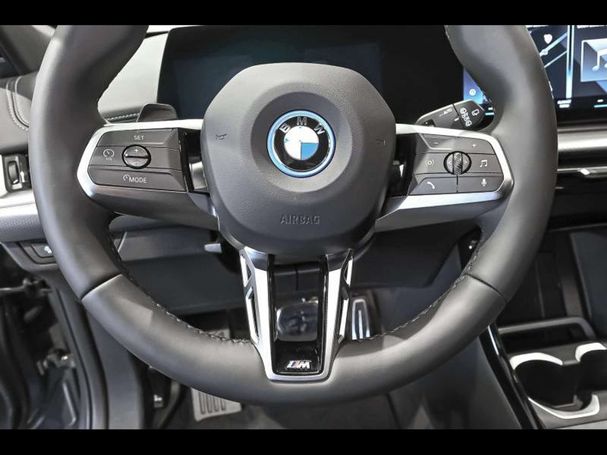 BMW iX1 xDrive 230 kW image number 8