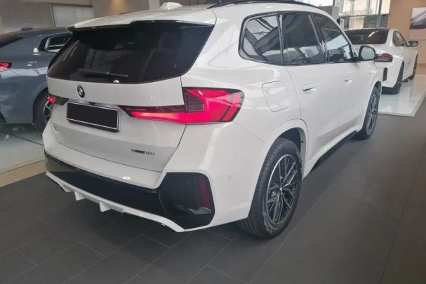 BMW X1 sDrive18i 100 kW image number 3