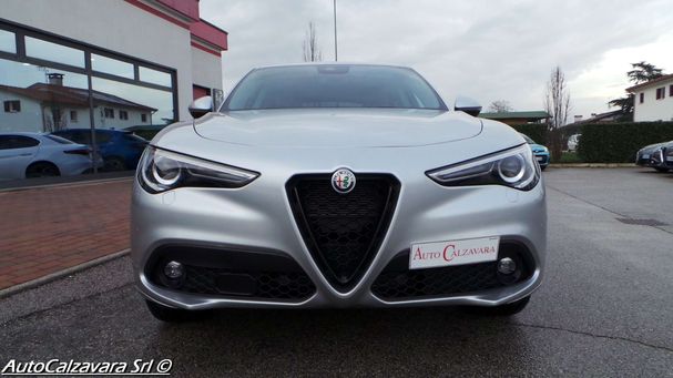 Alfa Romeo Stelvio 2.2 AT8 Q4 154 kW image number 2