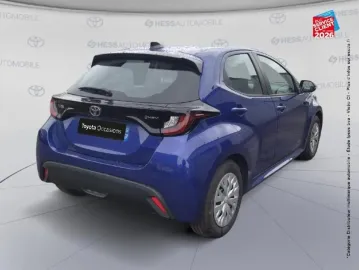 Car image 5