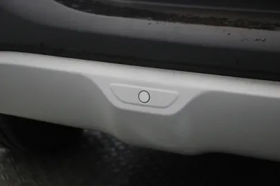 Car image 32