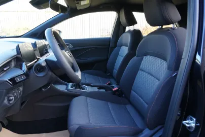 Car image 22