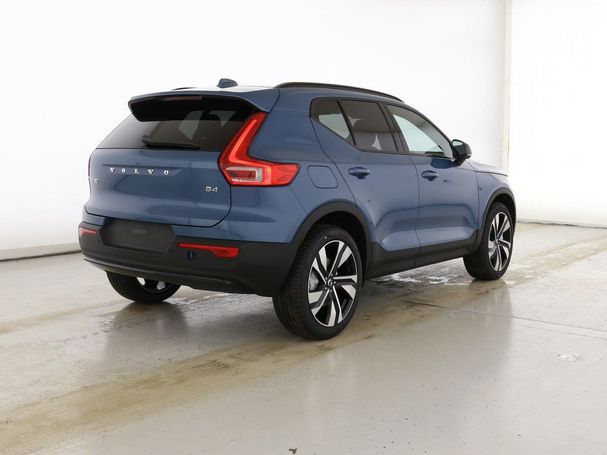 Volvo XC40 B4 Ultra Dark 145 kW image number 2