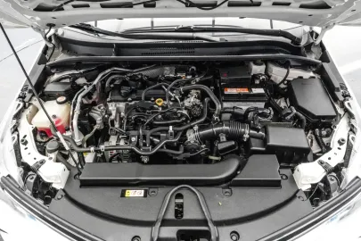Car image 23