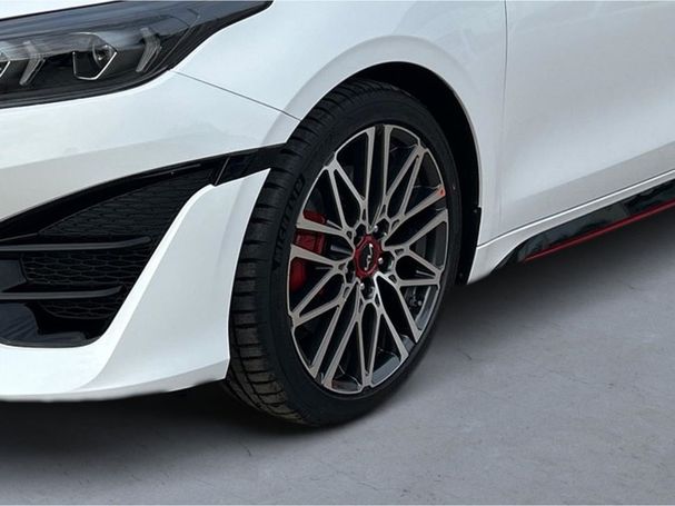 Kia ProCeed 150 kW image number 6