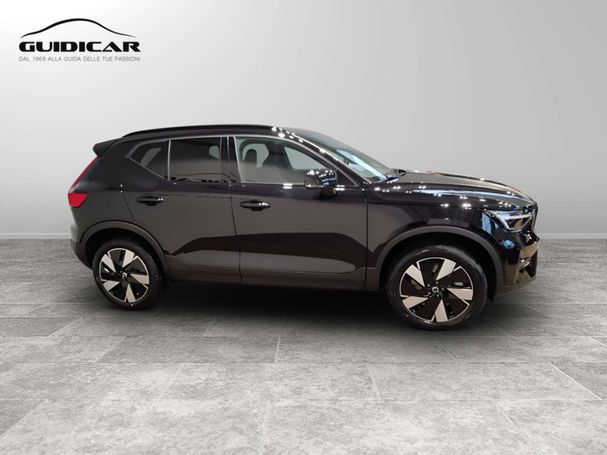 Volvo XC40 Single Motor Extended Range Core 185 kW image number 7