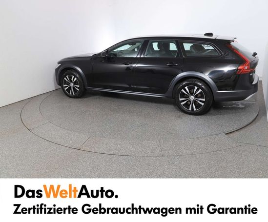 Volvo V90 Cross Country B4 Pro AWD 145 kW image number 7