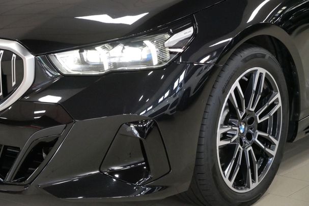 BMW 520d 145 kW image number 15