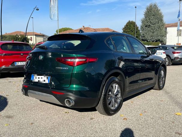 Alfa Romeo Stelvio 2.2 Diesel AT8 Business 118 kW image number 3