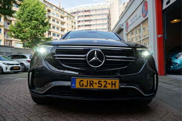 Mercedes-Benz EQC 400 4Matic 300 kW image number 30