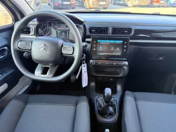 Car image 27