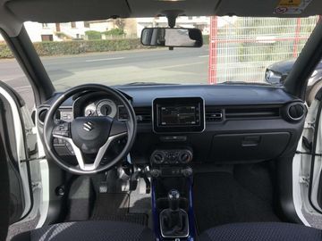 Car image 14