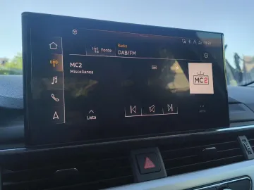 Car image 28