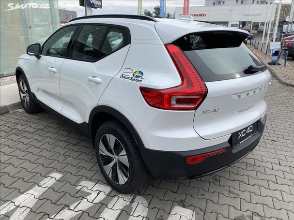 Volvo XC40 T5 Plus 193 kW image number 4