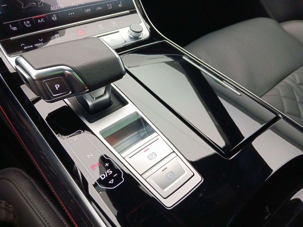 Audi A8 60 TFSIe S-line 330 kW image number 24