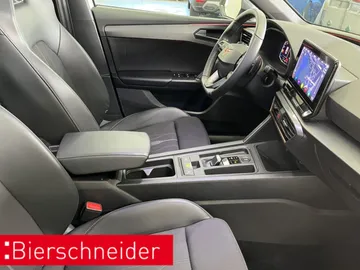 Car image 33
