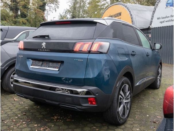 Peugeot 3008 e-EAT8 165 kW image number 3