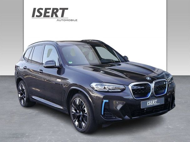 BMW iX3 M Sport Impressive 210 kW image number 10