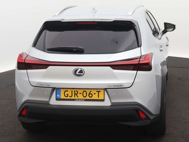 Lexus UX 250h 135 kW image number 29