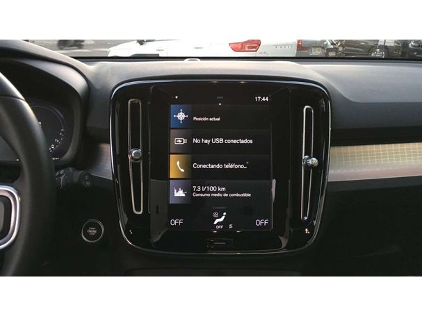 Volvo XC40 Recharge T4 155 kW image number 15