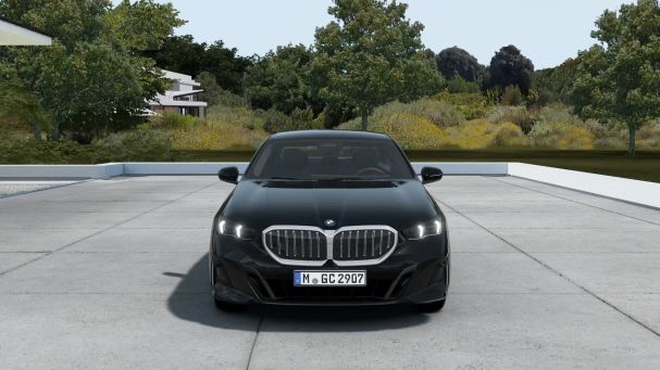 BMW 520i 140 kW image number 2