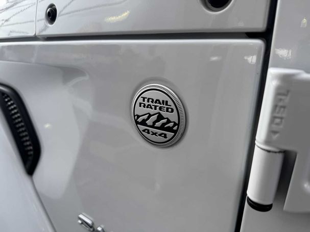 Jeep Wrangler Unlimited Sahara 200 kW image number 27