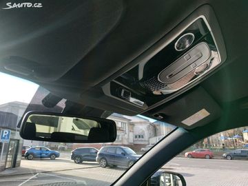 Car image 28
