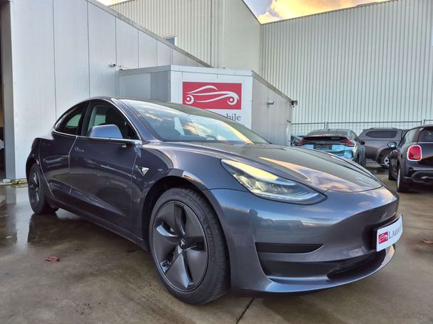 Tesla Model 3 Plus 208 kW image number 3