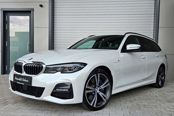 BMW 330e xDrive M Sport 215 kW image number 1