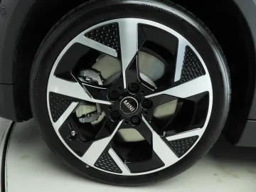 Car image 41